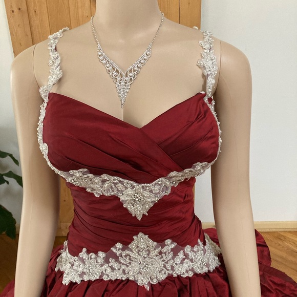 Justin Alexander Wedding Gown Size 16 - Picture 12 of 12